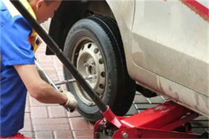 新巴尔虎右旗附近拖车24小时服务热线电话