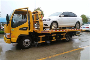 新巴尔虎右旗附近拖车救援24小时服务热线